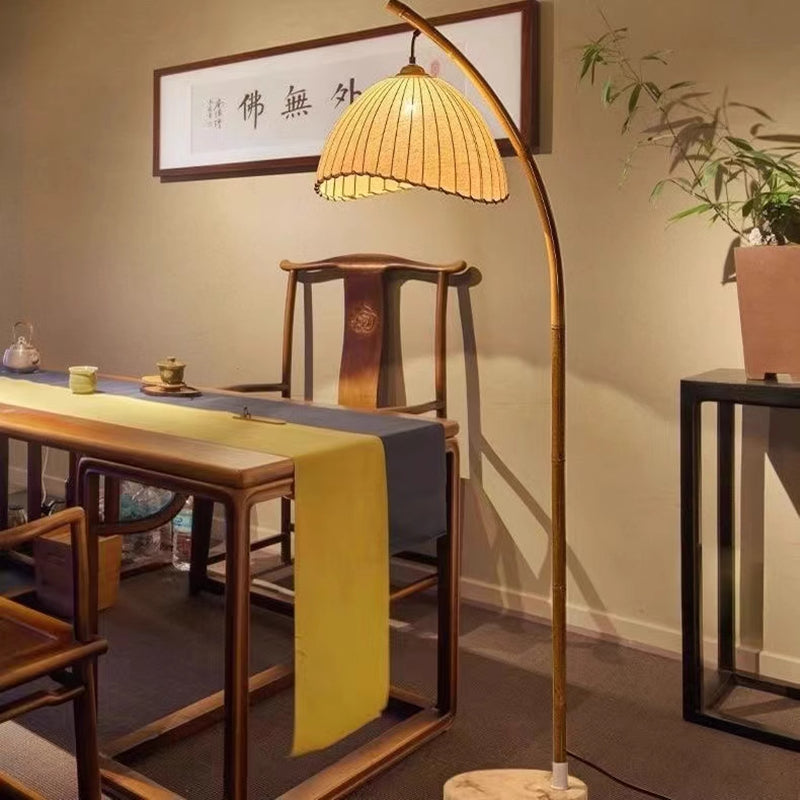 Middle Ancient Style bamboo Joint Floor Lamp With Beige Linen Lampshade