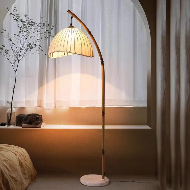 Middle Ancient Style bamboo Joint Floor Lamp With Beige Linen Lampshade