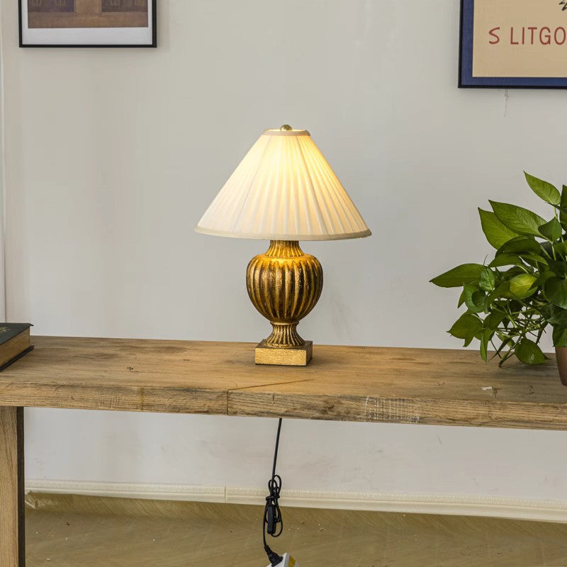 Light Luxury American Wood Table Lamp Fabric Lampshade Bedroom Bedside Table Lighting Decoration Home Living Room Desk Lamp