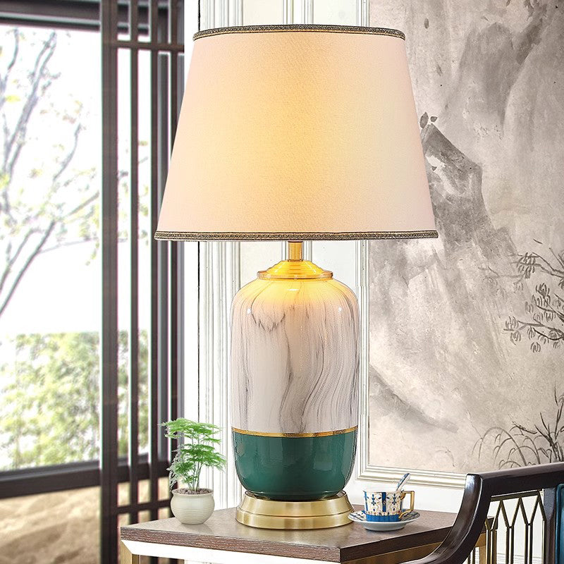High-End Light Luxury Ceramic Desk Lamp Bedroom Bedside Lamp Creative Simple Modern American Living Room