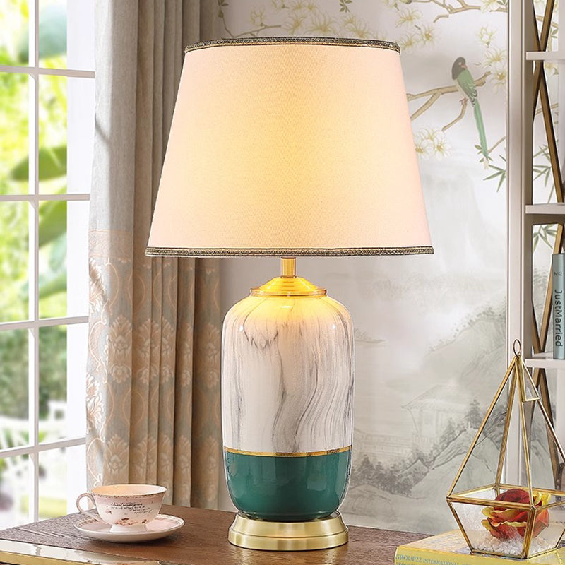 High-End Light Luxury Ceramic Desk Lamp Bedroom Bedside Lamp Creative Simple Modern American Living Room