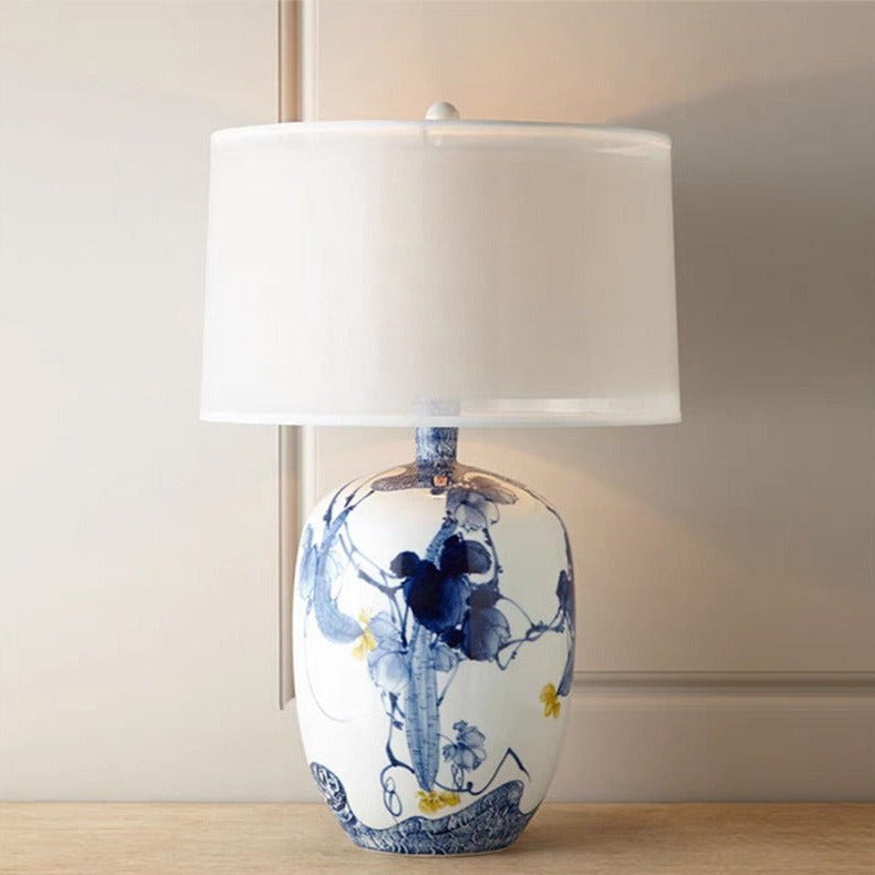 Chinese Style Blue and White Porcelain Ceramic Table Lamp for Bedrooom