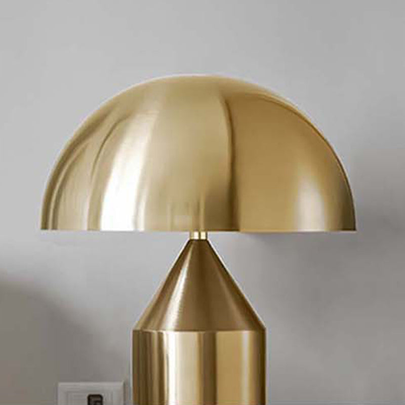Simple Delicate Mushroom Metal Table Lamp