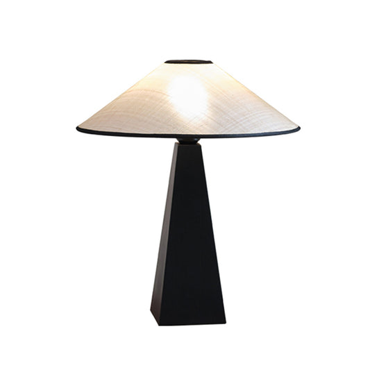 New Chinese-Style Medieval Style Wooden Table Lamp Bedroom Bedside Lamp Modern Simple