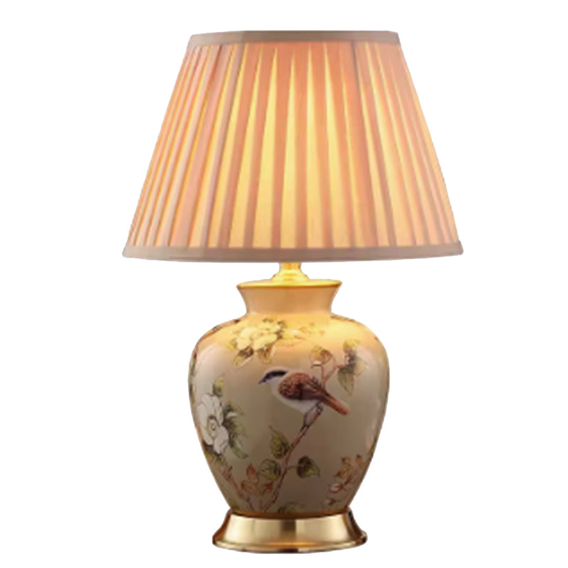 Chinese Retro Ceramic Table Lamp Bedroom Flower&Bird Simple Creative Study Warm Living Room Atmosphere