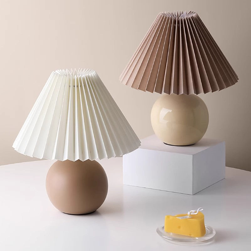 Ceramic Pleated Table Lamp Ins Girl Nordic Bedside Lamp Bedside Table Lamp Decorative Lamps