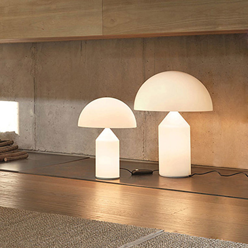 Simple Delicate Mushroom Metal Table Lamp