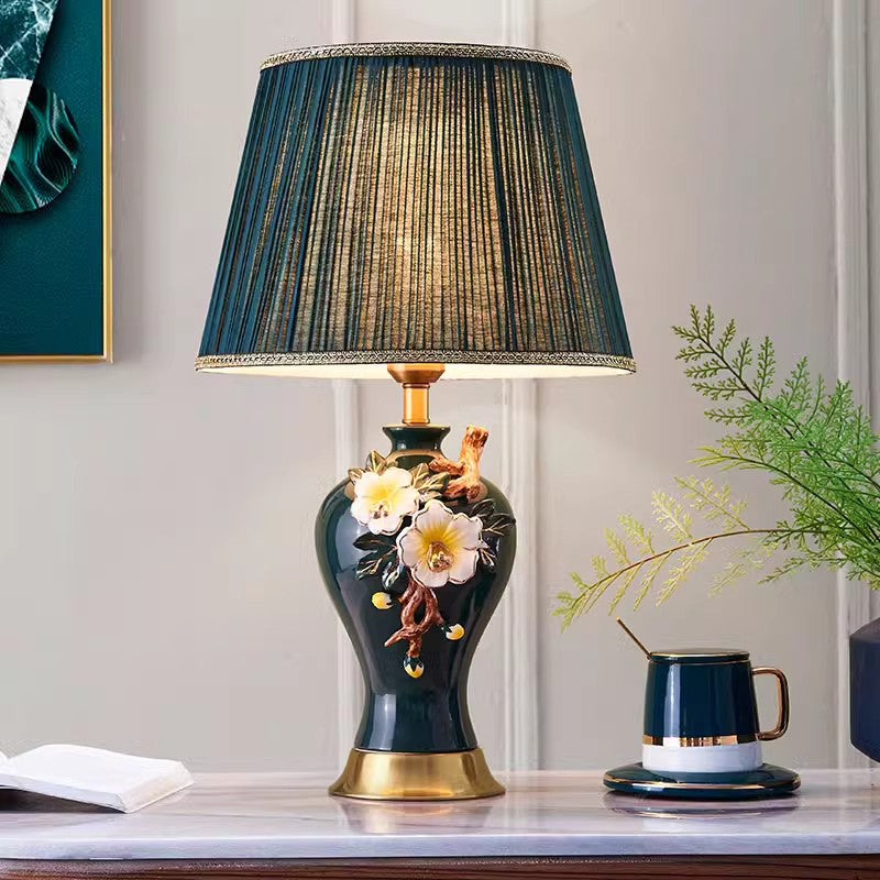 Enamel Light Luxury American Ceramic Desk Lamp Bedroom Bedside Table Lamp High-End Living room Study Office