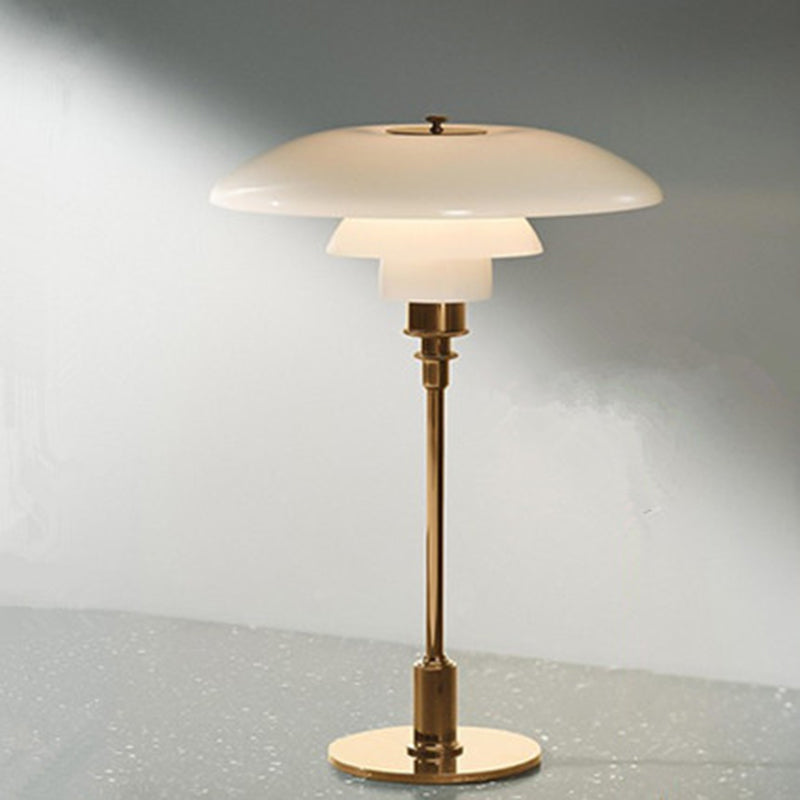 Modern Light Luxury 18" Table Lamp With Glass Lampshade