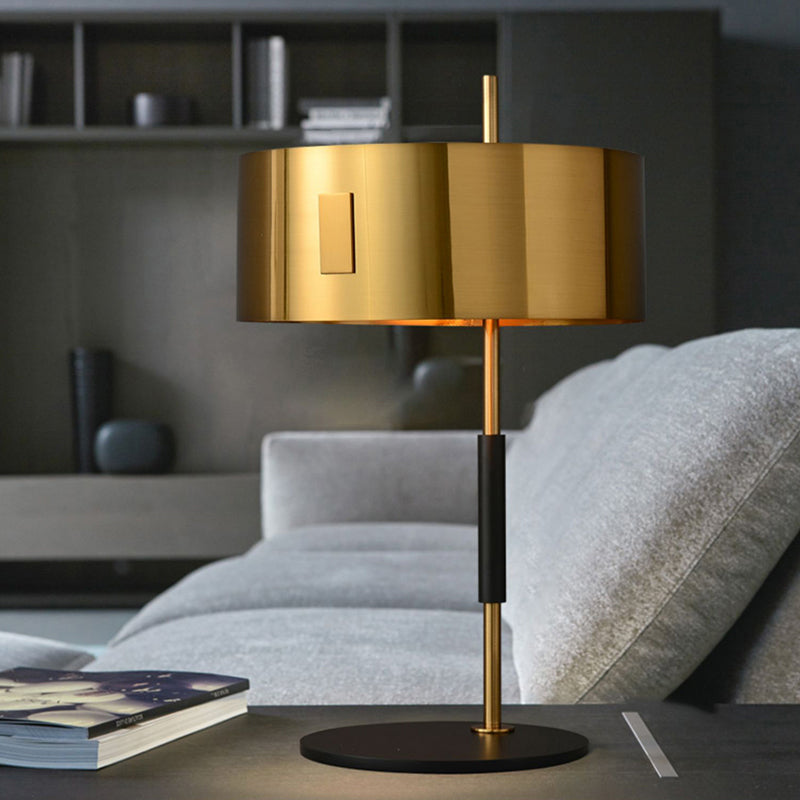 Nordic Metal Table Lamps Art Home Desk Lights Living Room Beside Lamp Study Desk Lamp Book Light Art Deco Luminaire