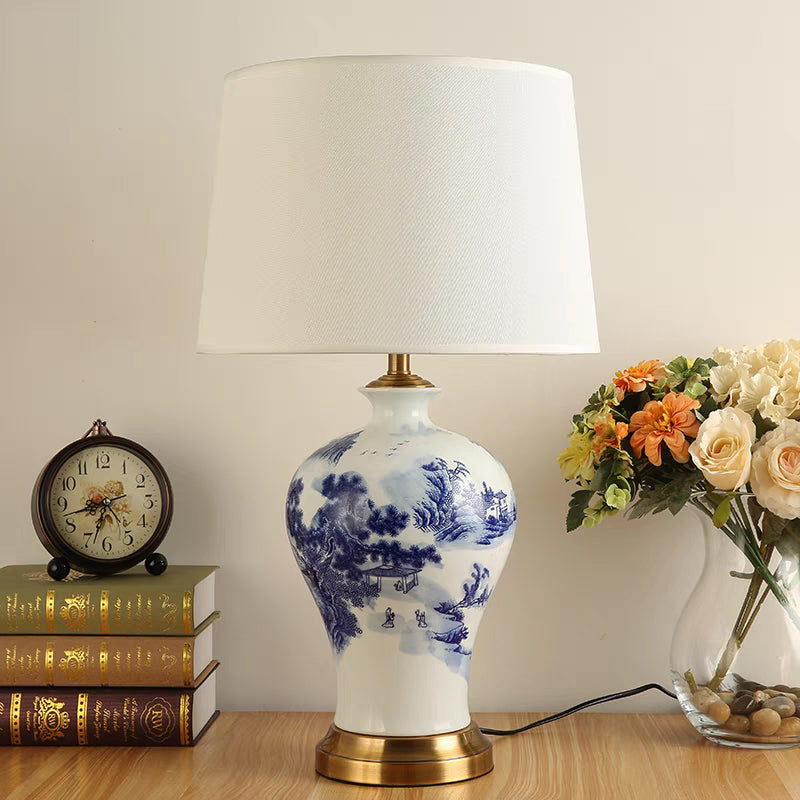 Kung Series Hand-Painted Blue White Ceramic Lamp Bedroom Bedside Hotel Villa Living Room