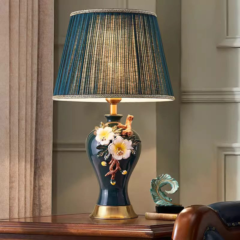 Enamel Light Luxury American Ceramic Desk Lamp Bedroom Bedside Table Lamp High-End Living room Study Office