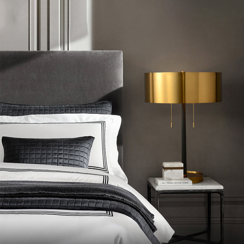 Modern American Classic Fashion Table Lamp Villa Living Room Bedroom Study Original Design Desk Lamp
