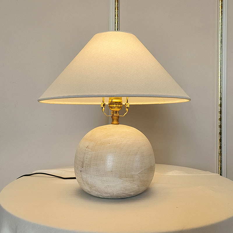Country Nostalgic Wooden Table Lamp Elegant Simple Bedroom Cozy Bedside Lamp Living Room