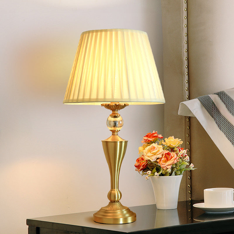 Light Luxury Gold Color Brass Table Lamp Fabric Lampshade Desk Lamp for Bedroom Living Room