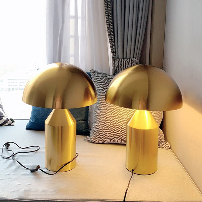 Simple Delicate Mushroom Metal Table Lamp