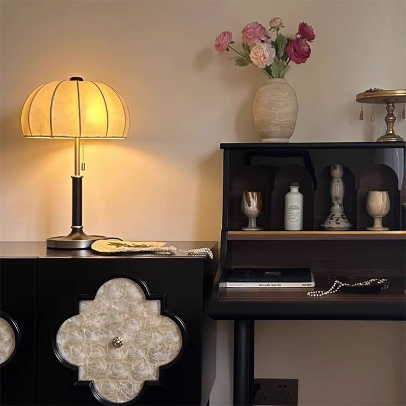 Classic Solid Wood Table Lamp With Fabric Printed Lampshade