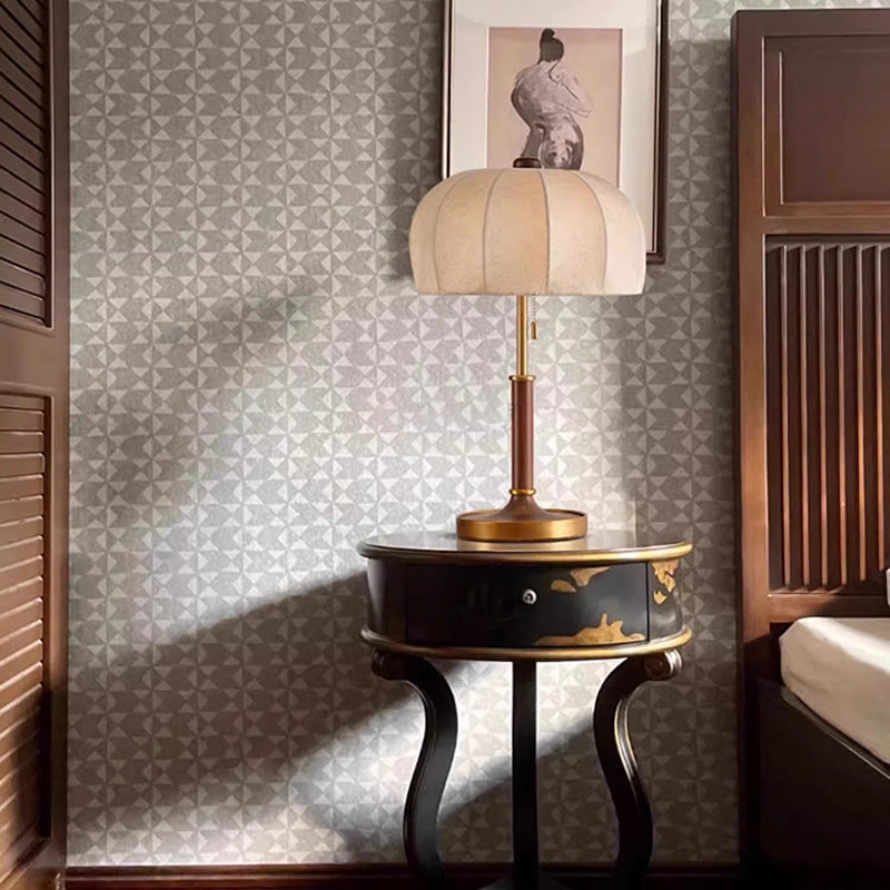 Classic Solid Wood Table Lamp With Fabric Printed Lampshade
