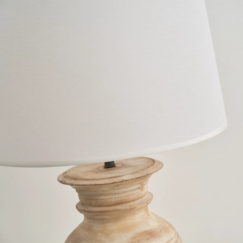 Retro Solid Wood Table Lamp Creative Bedroom Bedside Lamp Homestay Hotel Lobby Table Lamp