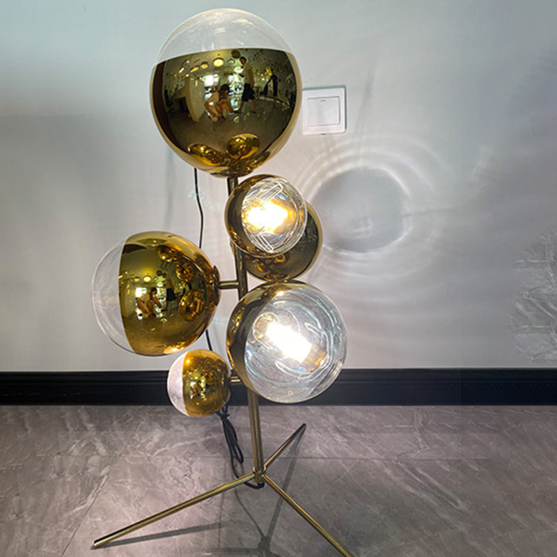 Novelty 70" Tripod Branch Electroplated Metal Floor Lamp With 7 Arm Acrylic Lampshade E27 Lamp﻿