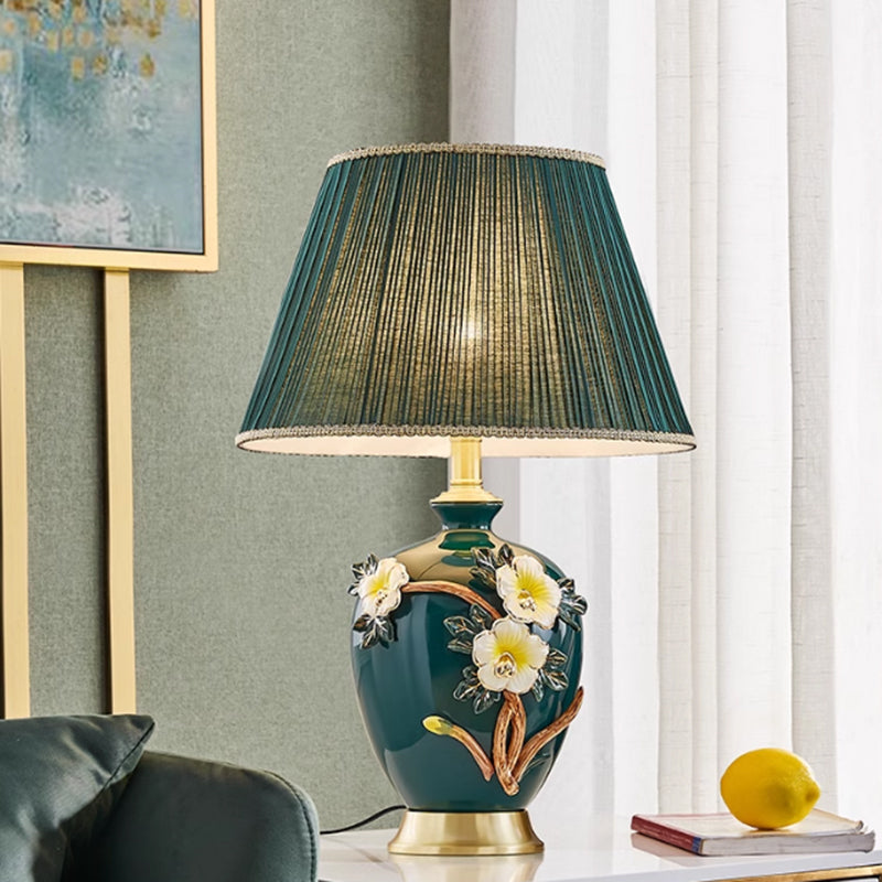 American Light Luxury Ceramic Table Lamp Vintage Master Bedroom Bedside Lamp Living Room