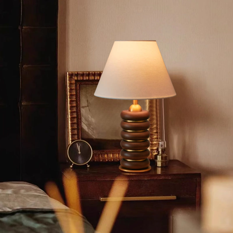 Vintage Light Luxury Warm Wooden Table Lamp Bedroom French  New Chinese Style