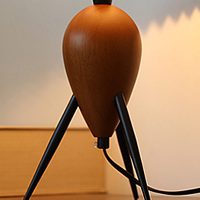 Nordic Retro Personality Wood Table Lamp American Hotel Bedroom Bedside Lamp Medieval Desk Lamp