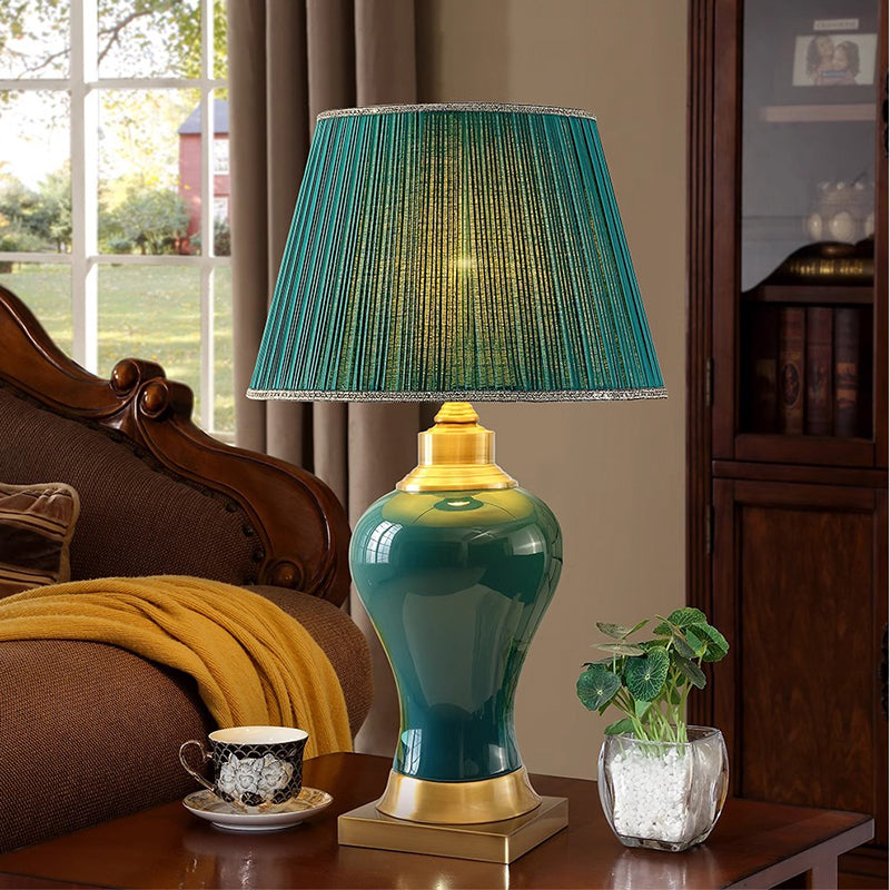 Modern Green Ceramic Table Lamp LED Chinese Creative Luxury Bedside Desk Light For Home Living Room Bedroom Decor