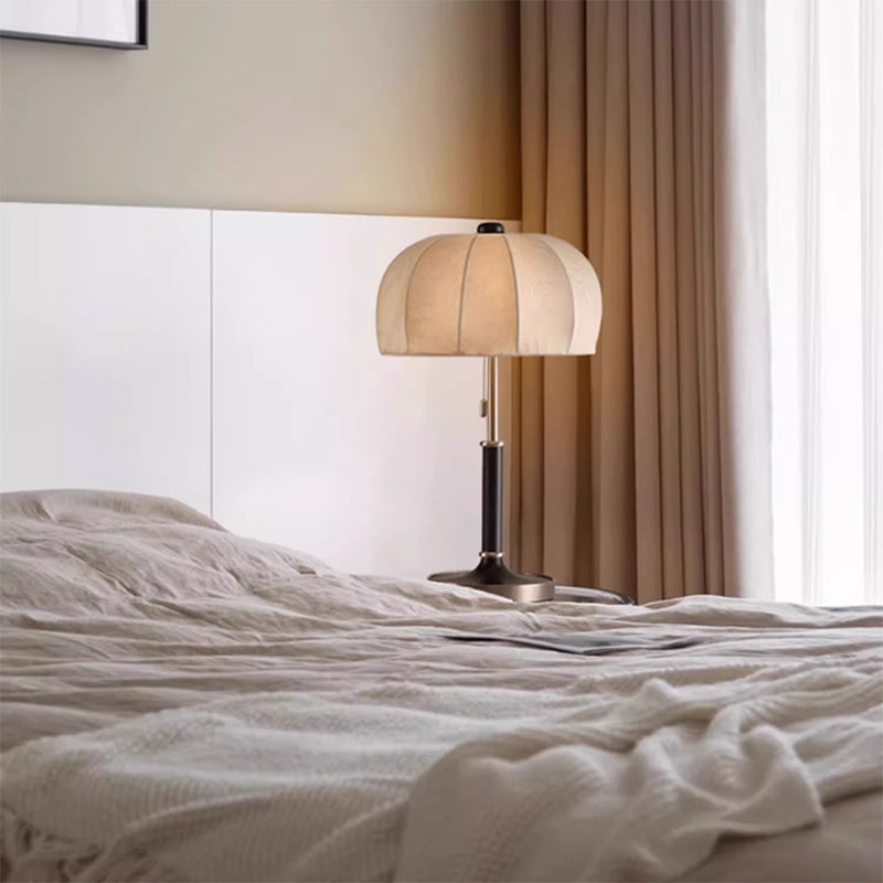 Classic Solid Wood Table Lamp With Fabric Printed Lampshade