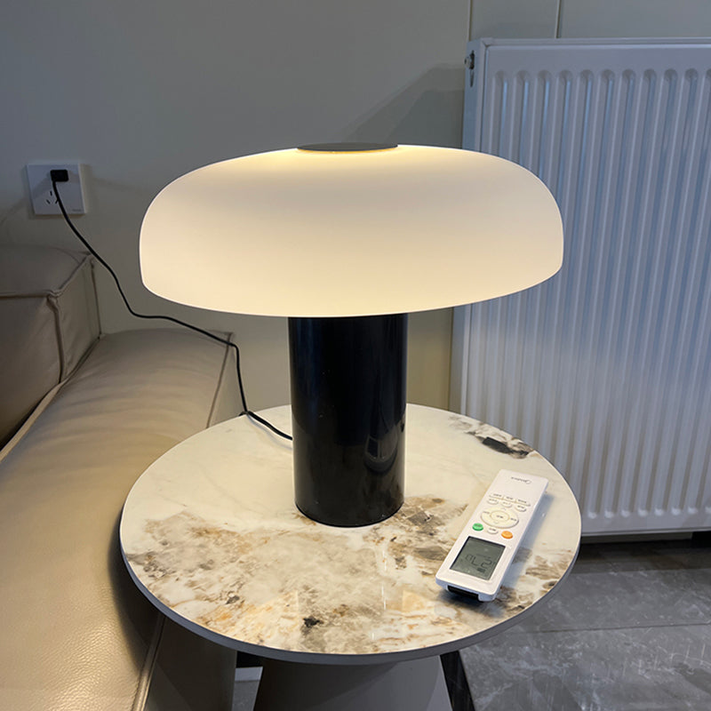 Modern Black/White Mushroom Table Lamp With Glass Lampshade