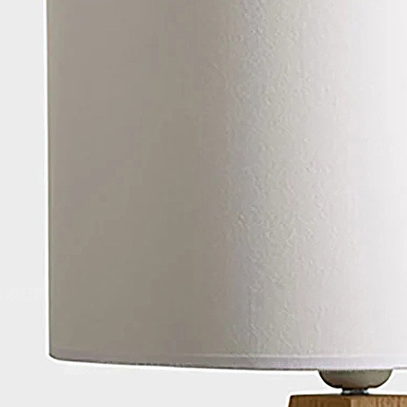 Modern And Minimalist Wooden Desk Lamp Bedroom Bedside Lighting Decoration Nordic Living Room Study