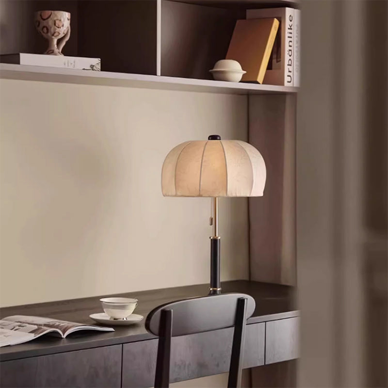 Classic Solid Wood Table Lamp With Fabric Printed Lampshade