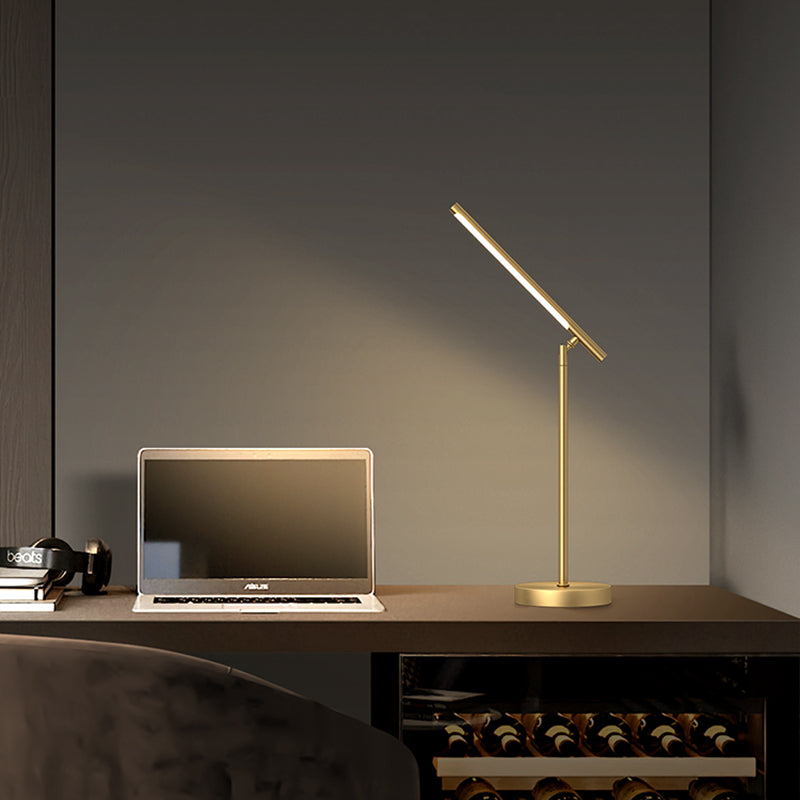 Brass LED Table Lamp Simple Design Black / Copper Color Dimmable